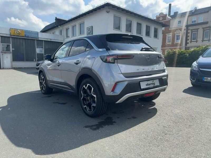 Gebraucht Opel Mokka-e Ultimate 100 kW (136 PS) 2022 Quarz silber (metallic) SUV