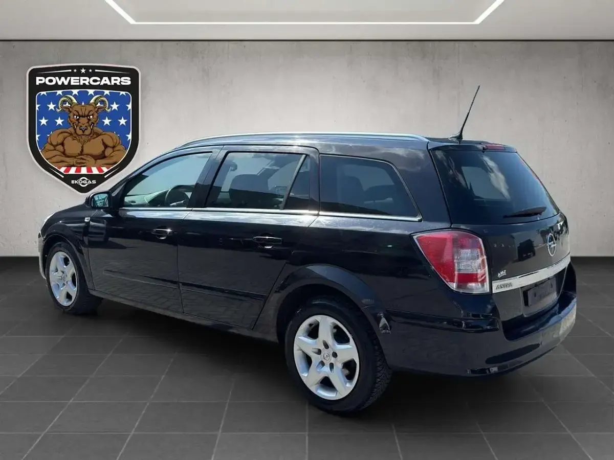 Gebraucht Opel Astra Catch Me 116 PS (85 kW) 2007 Saphirschwarz mi2 Kombi