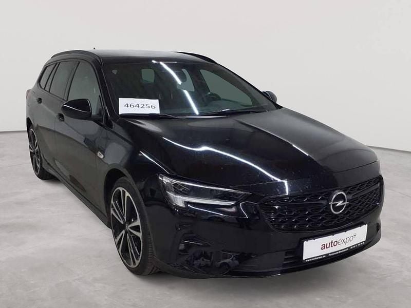 Diamant schwarz metallic Gebraucht 2022 Opel Insignia Ultimate Kombi | 19.890 € (Fairer Preis) - Bild 1/4
