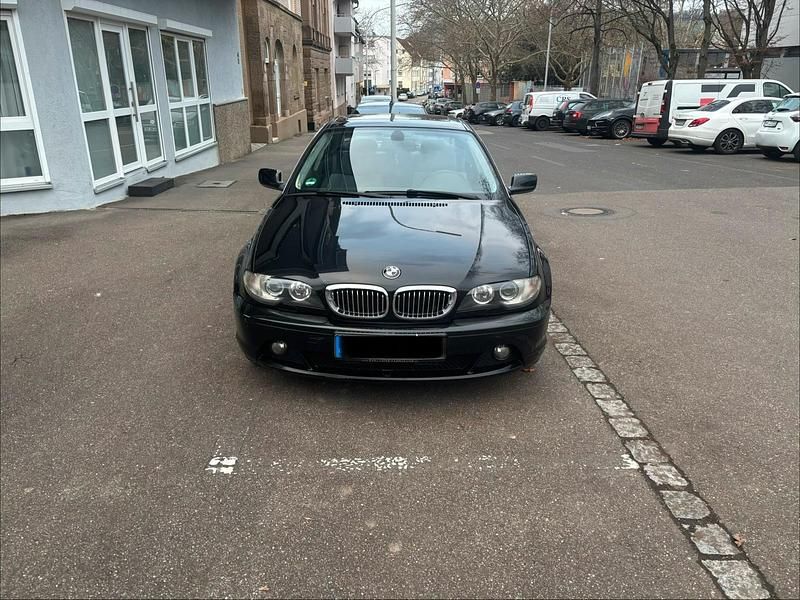 Gebraucht BMW 320 150 PS (110 kW) 2004 Schwarz Coupé