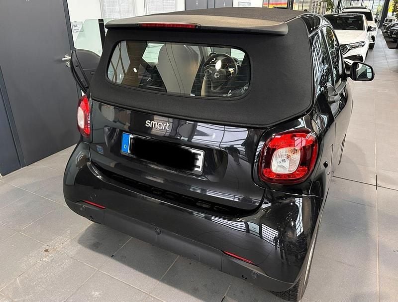 Gebraucht Smart ForTwo Coupé Prime 60 kW (82 PS) 2020 Schwarz Cabrio