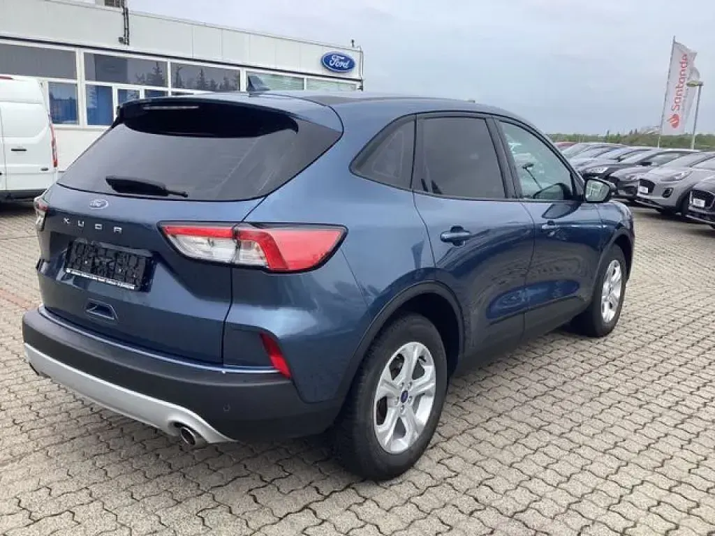 Gebraucht Ford Kuga Cool & Connect 120 PS (88 kW) 2021 Chromablau metallic (metallic) SUV