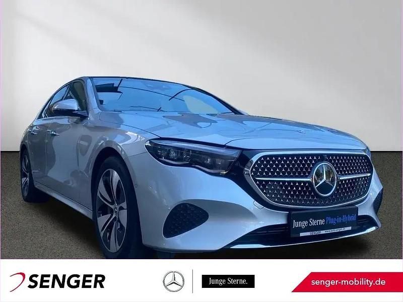 Gebraucht 2024 Mercedes E300 Avantgarde | 55.970 € (Fairer Preis) - Bild 1/1