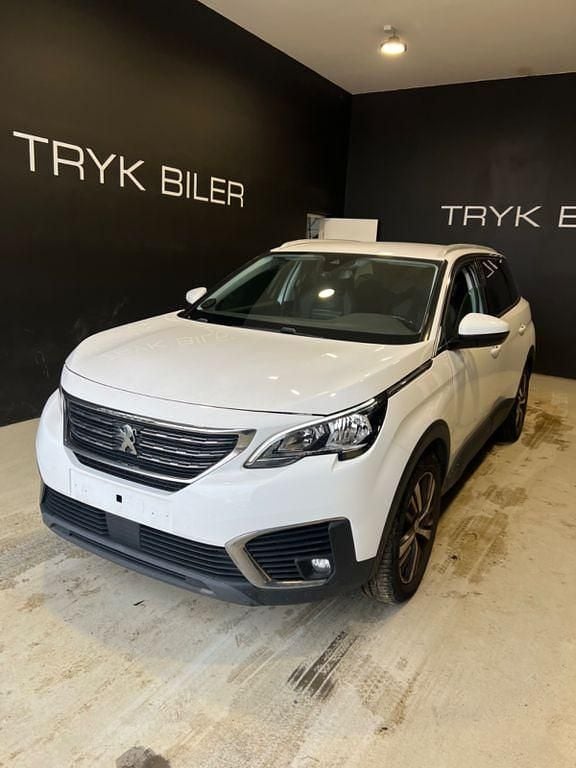 Gebraucht Peugeot 5008 Active 131 PS (96 kW) 2018 Weiß SUV