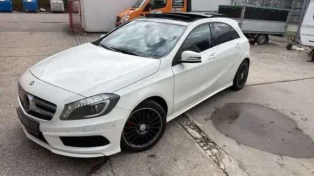 Gebraucht Mercedes A200 AMG 136 PS (100 kW) 2014 Andere Kleinwagen