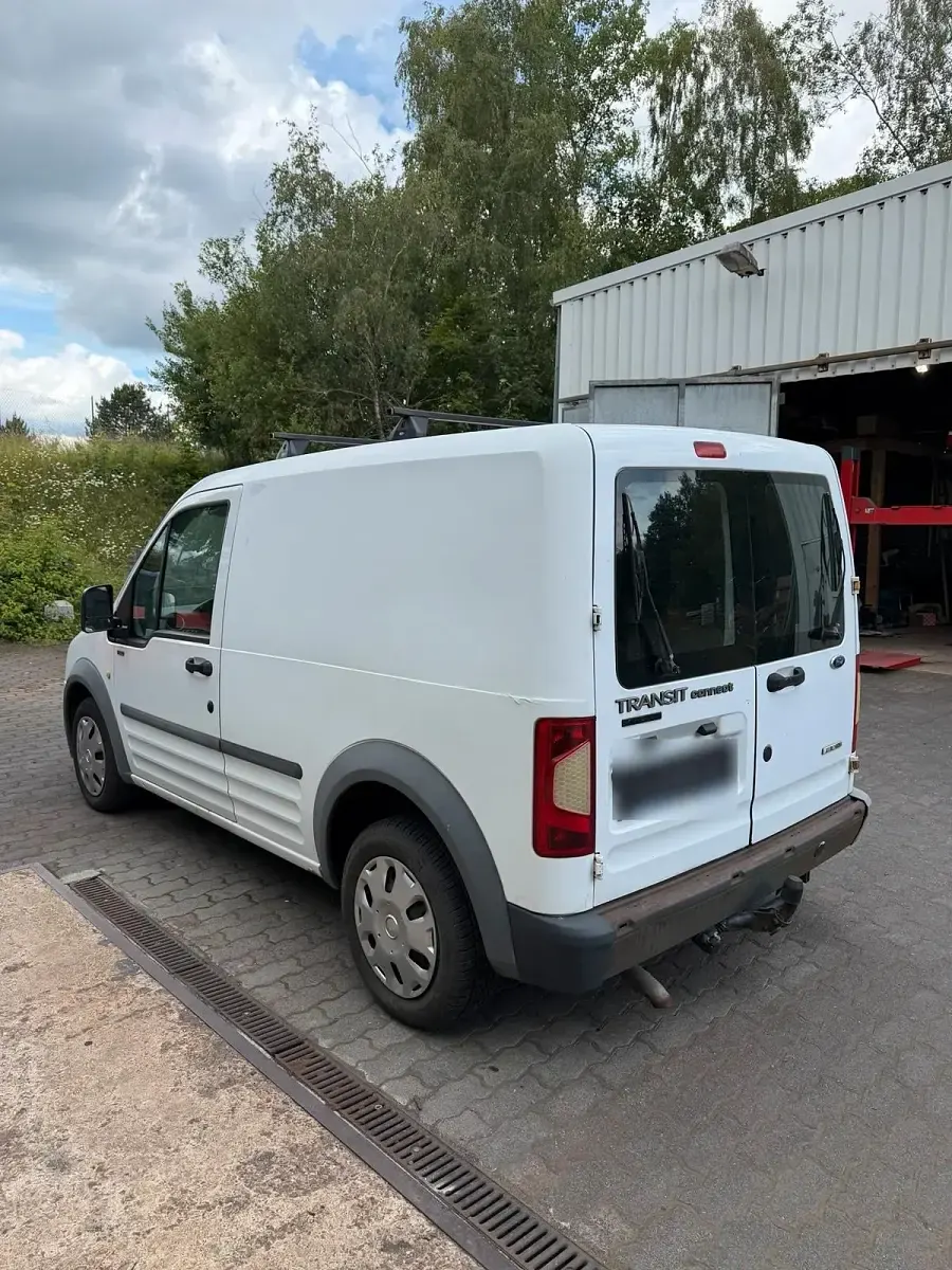 Gebraucht Ford Transit Connect 90 PS (66 kW) 2011 Weiß Van / Kleinbus