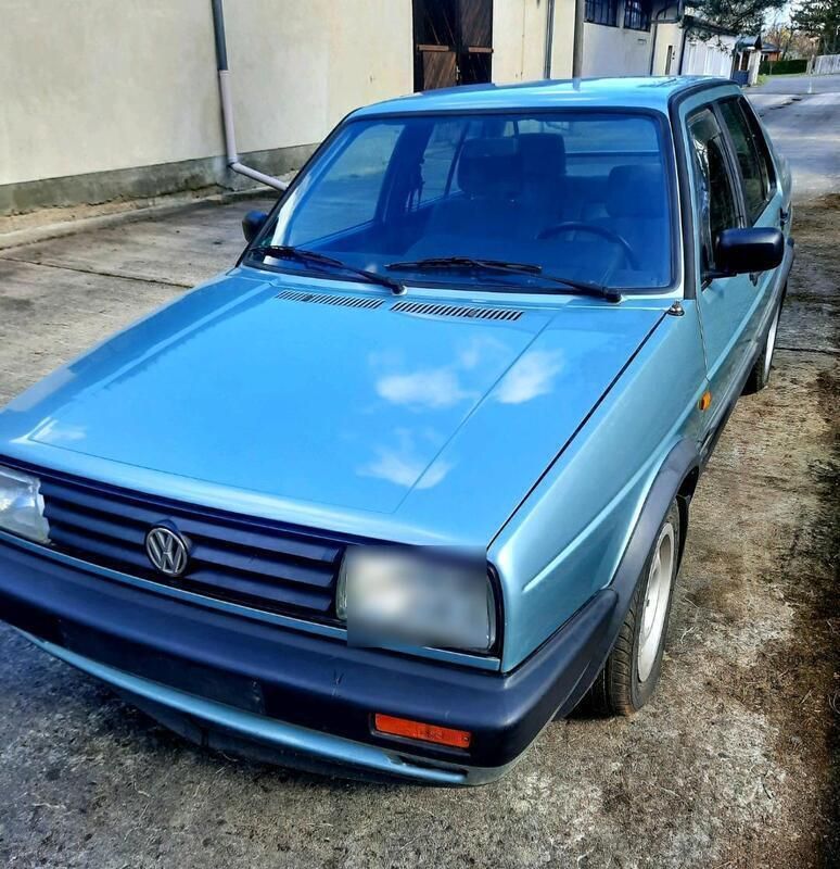 Blau Gebraucht 1991 VW Jetta Limousine | 3.900 € - Bild 1/4