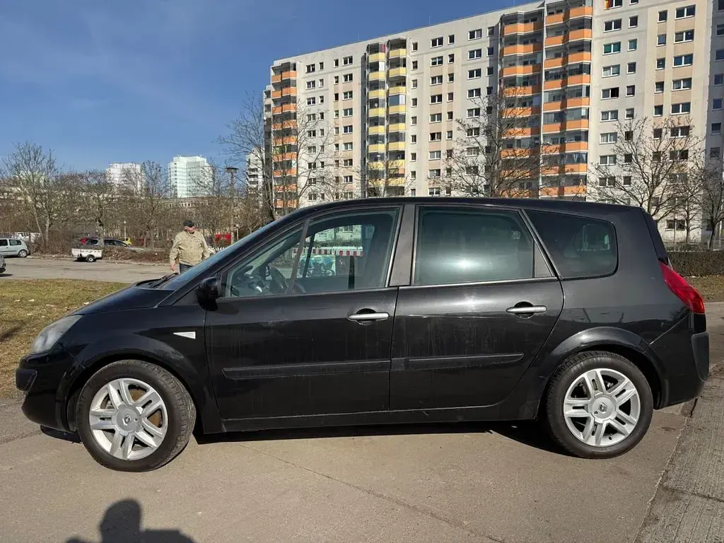 Gebraucht Renault Scénic III Avantage 135 PS (99 kW) 2009 Schwarz Van / Kleinbus