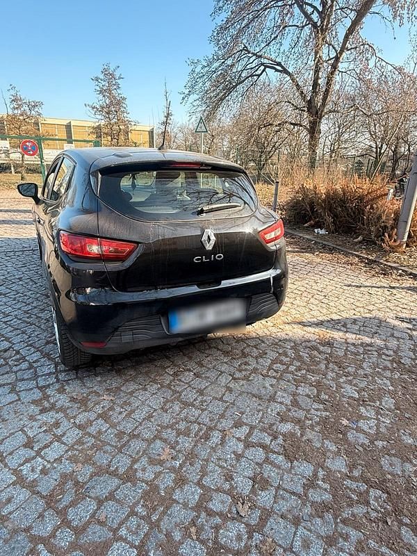 Gebraucht Renault Clio IV 89 PS (65 kW) 2013 Schwarz Kleinwagen