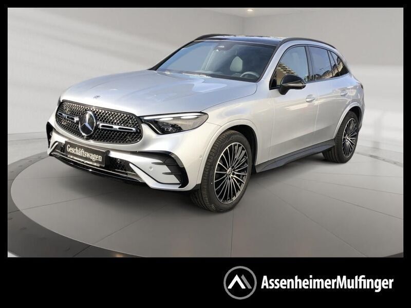 Silber Gebraucht 2025 Mercedes GLC200 AMG SUV | 57.979 € (Fairer Preis) - Bild 1/2