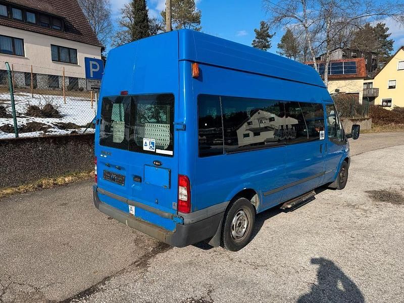 Blau Gebraucht 2009 Ford Transit Trend Kombi | 3.300 € (Etwas zu teuer) - Bild 1/4