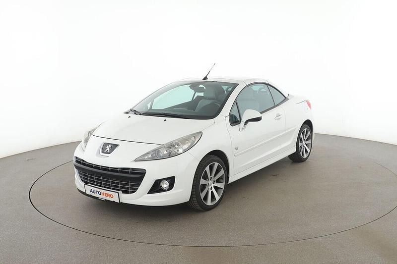 Weiß Gebraucht 2015 Peugeot 207 Roland Garros Cabrio | 10.030 € - Bild 1/3
