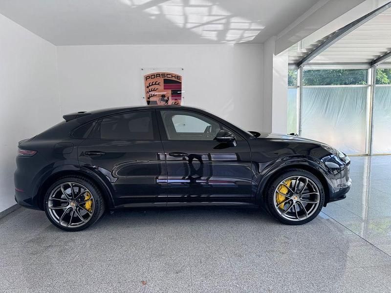 Gebraucht Porsche Cayenne Coupe Sport 549 PS (403 kW) 2020 Schwarz Coupé