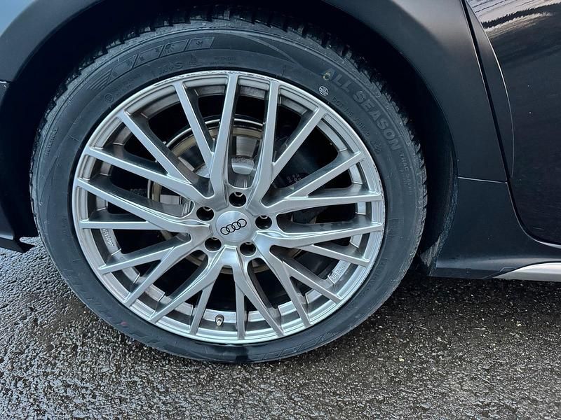 Gebraucht Audi A6 Competition 245 PS (180 kW) 2014 Schwarz Kombi