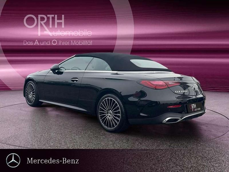 Gebraucht Mercedes CLE220 AMG 197 PS (144 kW) 2024 Metalliclack obsidianschwarz Cabrio