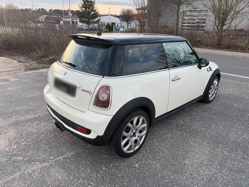 Gebraucht Mini Cooper S 174 PS (127 kW) 2008 Kleinwagen