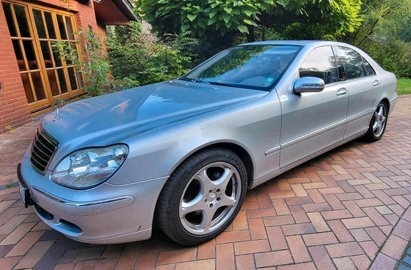Gebraucht Mercedes S500 306 PS (225 kW) 2004 Silber Limousine