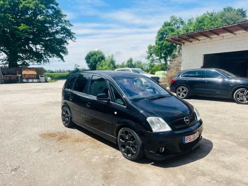 Schwarz Gebraucht 2007 Opel Meriva OPC Van / Kleinbus | 2.750 € (Guter Preis) - Bild 1/4