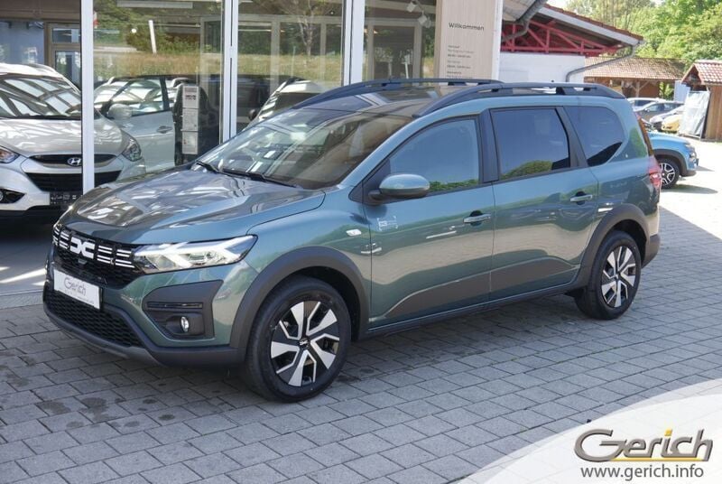 Grün Neu 2025 Dacia Jogger Expression Van / Kleinbus | 23.495 € (Etwas zu teuer) - Bild 1/4
