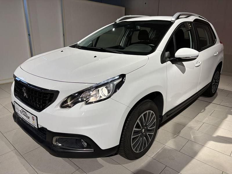Weiß Gebraucht 2019 Peugeot 2008 Active SUV | 11.990 € (Guter Preis) - Bild 1/4