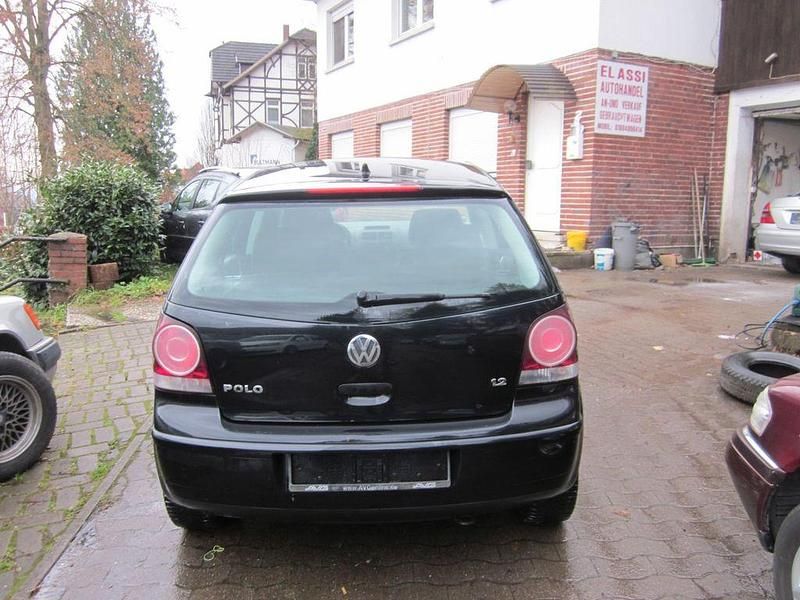Gebraucht VW Polo 69 PS (50 kW) 2007 Schwarz Limousine
