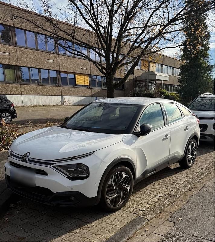 Weiß Gebraucht 2021 Citroën C4 Limousine | 14.600 € (Superpreis) - Bild 1/4