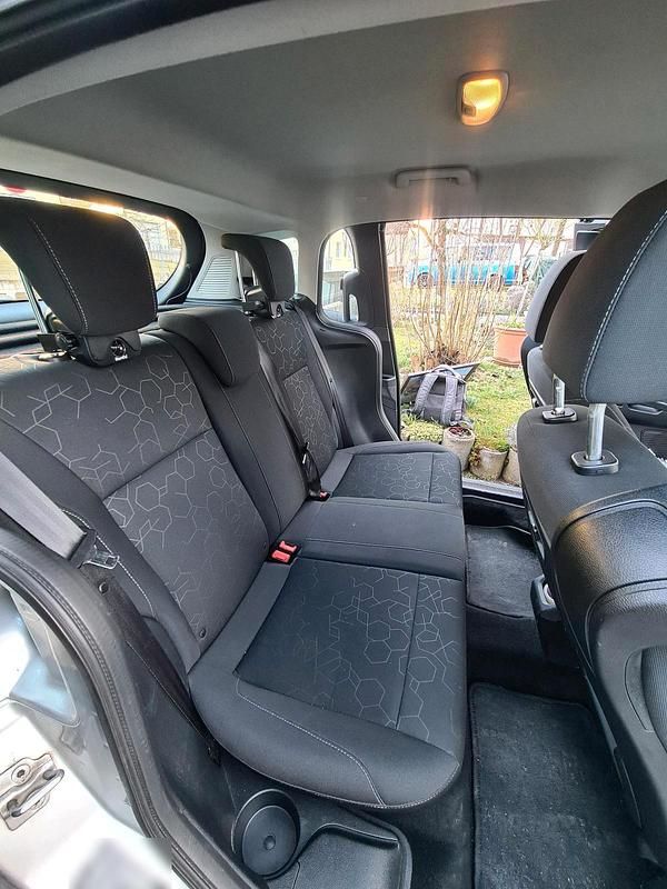 Gebraucht Ford B-MAX 101 PS (74 kW) 2016 Grau Van / Kleinbus