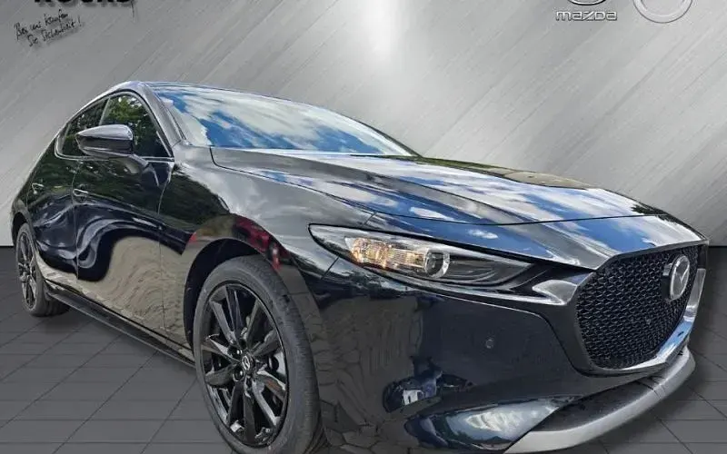 Gebraucht Mazda 3 Homura-Line 140 PS (102 kW) 2024 Jet black Limousine