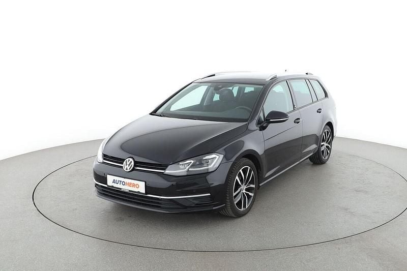 Schwarz Gebraucht 2018 VW Golf VII Sound Kombi | 15.530 € (Fairer Preis) - Bild 1/3