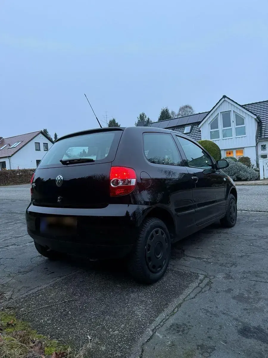 Brugt VW Fox 54 HK (39 kW) 2007 Sort Hatchback