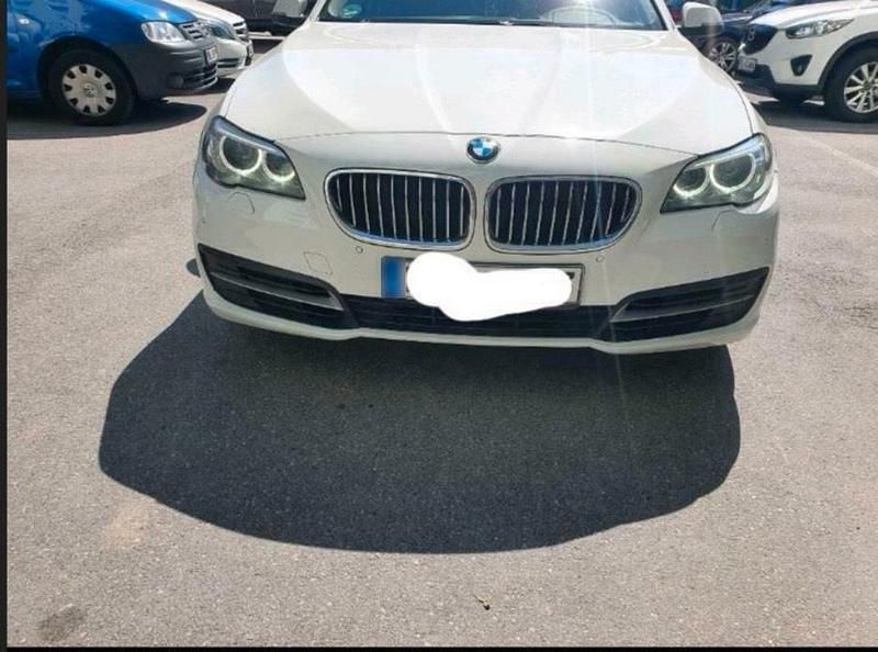 Gebraucht BMW 520 190 PS (139 kW) 2014 Weiß Kombi
