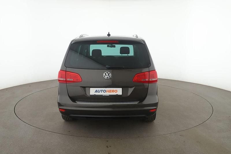 Gebraucht VW Sharan Cup 200 PS (147 kW) 2015 Braun Van / Kleinbus