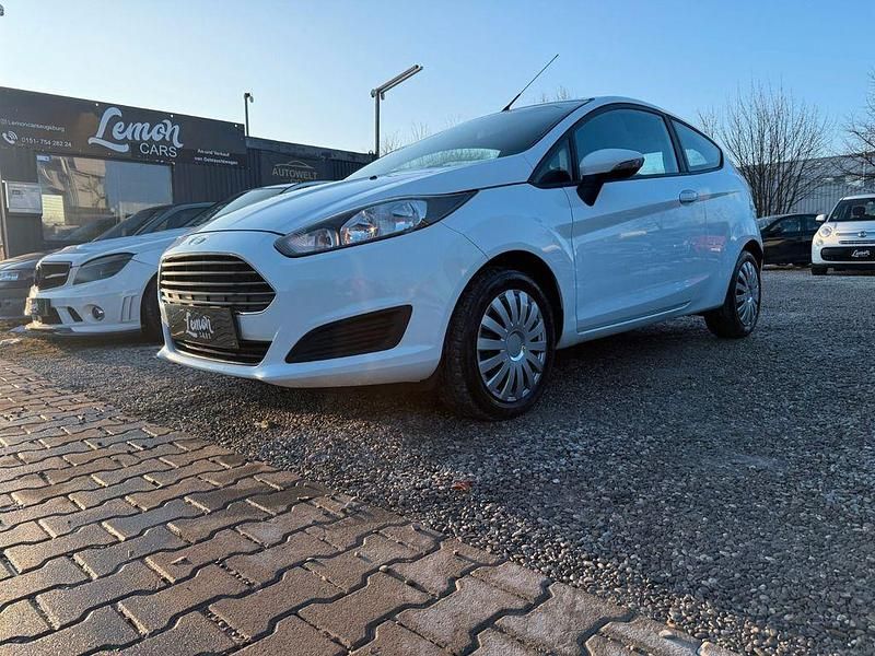 Weiß Gebraucht 2014 Ford Fiesta Trend Kleinwagen | 3.990 € (Etwas zu teuer) - Bild 1/4