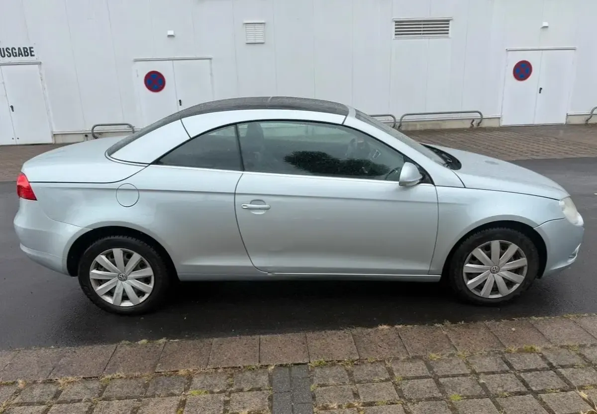 Brugt VW Eos 140 HK (102 kW) 2007 Sølv Cabriolet