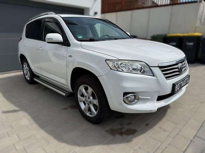 Gebraucht Toyota RAV4 Life 150 PS (110 kW) 2010 Weiß SUV