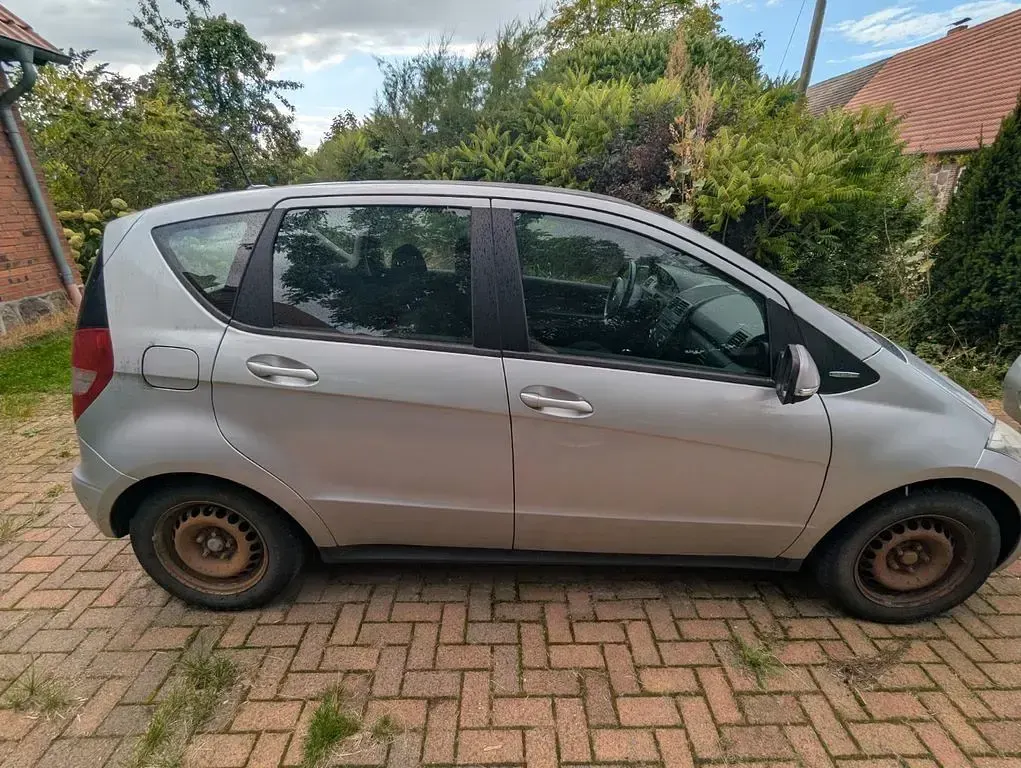 Gebraucht Mercedes A150 95 PS (69 kW) 2008 Schwarz Van / Kleinbus