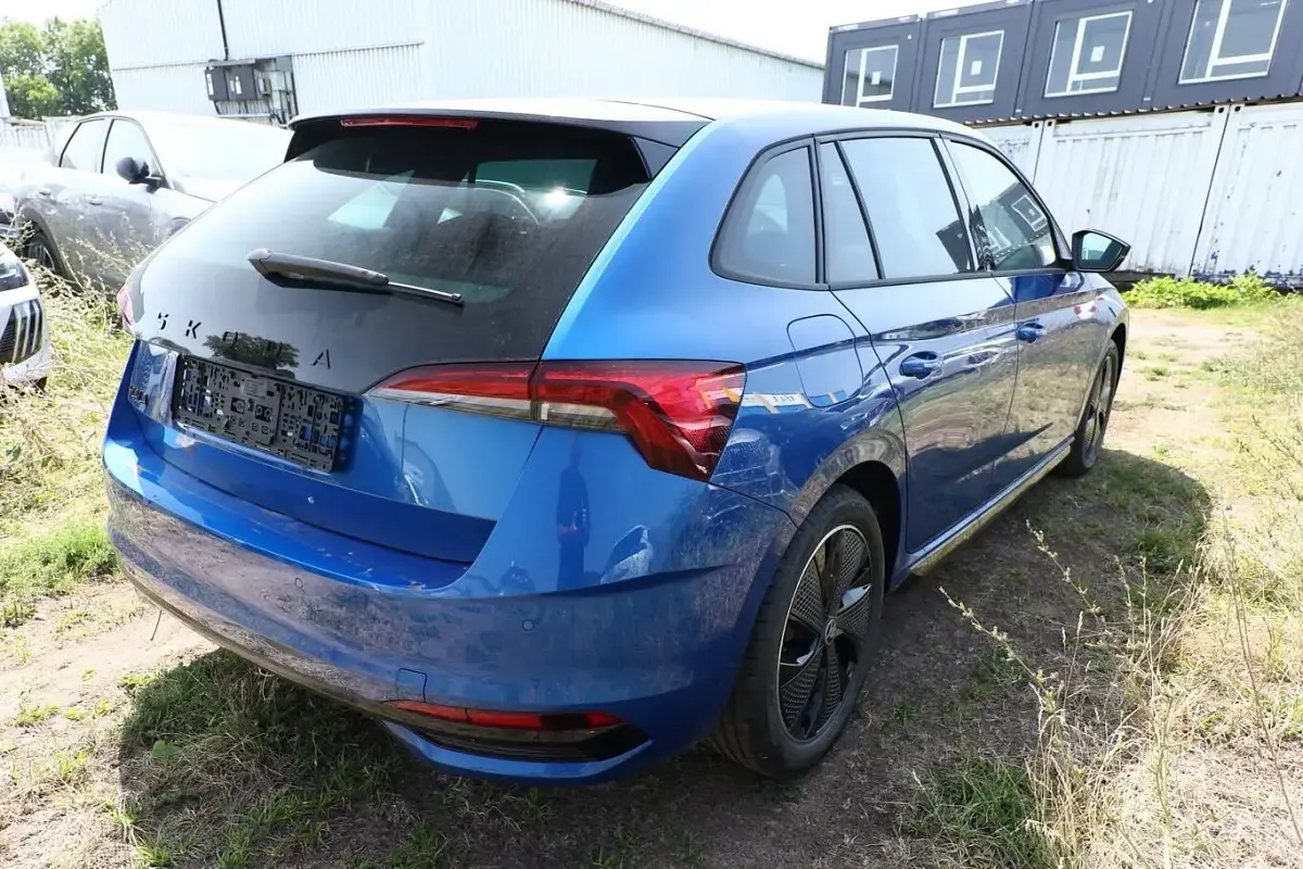 Neu Skoda Scala Monte Carlo 150 PS (110 kW) 2026 Race blau metallic race blau metallic Kleinwagen