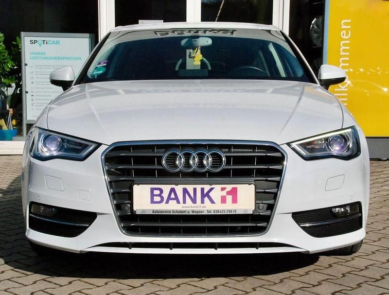 Gebraucht Audi A3 Ambition 122 PS (89 kW) 2013 Weiß Limousine