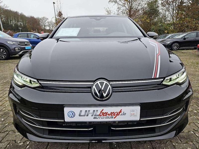 Grenadillschwarz Neu 2024 VW Golf VIII Goal Limousine | 25.799 € (Guter Preis) - Bild 1/4