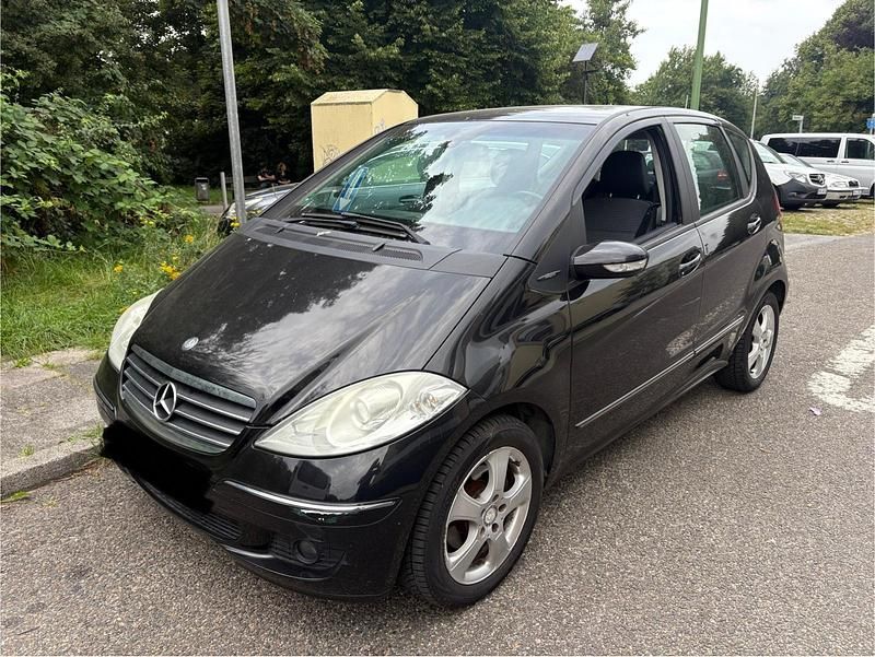 Schwarz Gebraucht 2008 Mercedes A150 Avantgarde Limousine | 1.200 € (Superpreis) - Bild 1/4