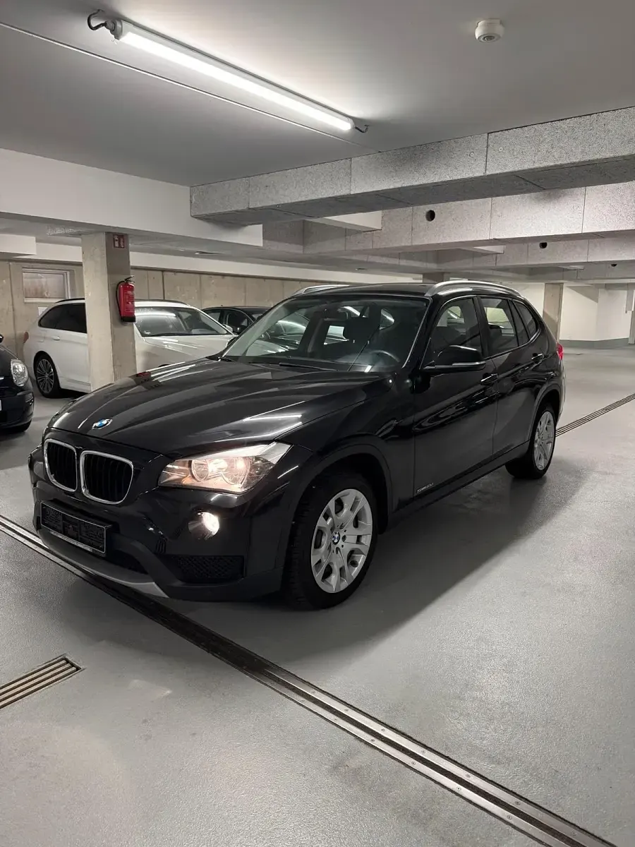 Gebraucht BMW X1 143 PS (105 kW) 2013 Schwarz SUV