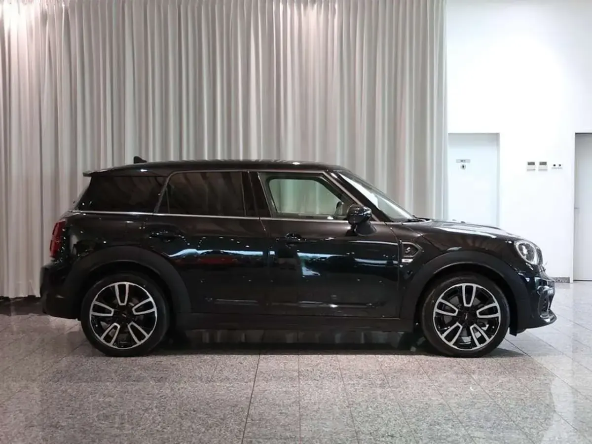 Gebraucht Mini Cooper SD Countryman 190 PS (139 kW) 2022 Midnight black SUV