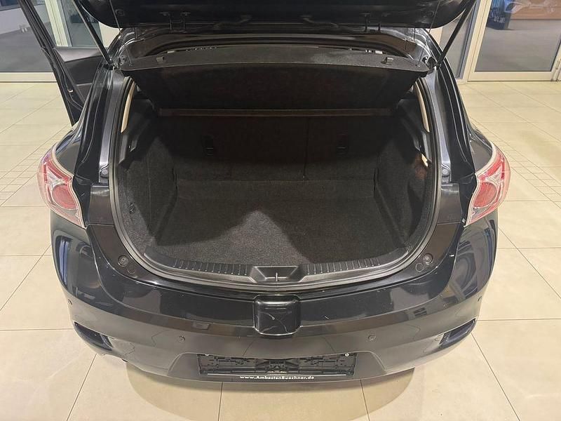 Usata Mazda 3 Edition 105 CV (77 kW) 2012 Nero Berlina