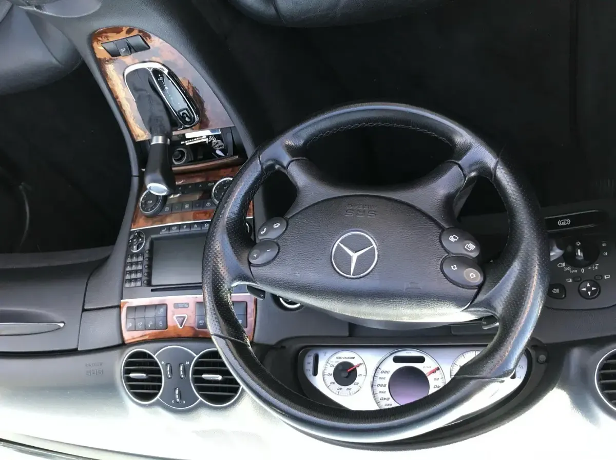 Gebraucht Mercedes CLK500 AMG 306 PS (225 kW) 2005 Cabrio