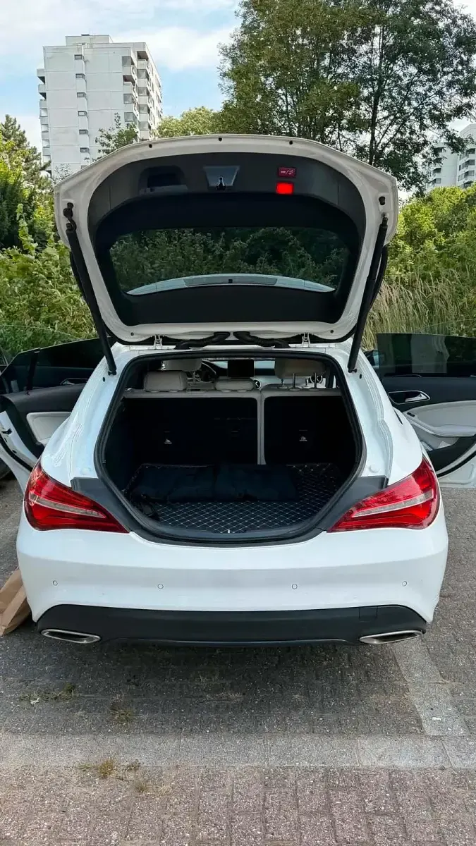 Gebraucht Mercedes CLA220 2018 Weiß Coupé