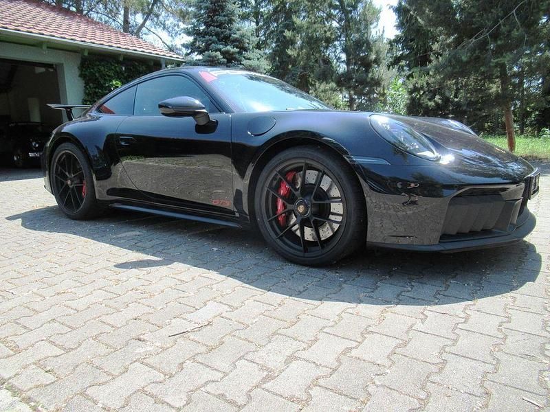 Schwarz Gebraucht 2025 Porsche 992 Coupé | 186.992 € - Bild 1/3