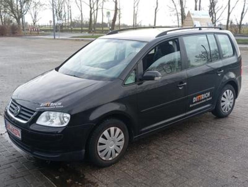 Gebraucht VW Touran 115 PS (84 kW) 2004 Schwarz Van / Kleinbus