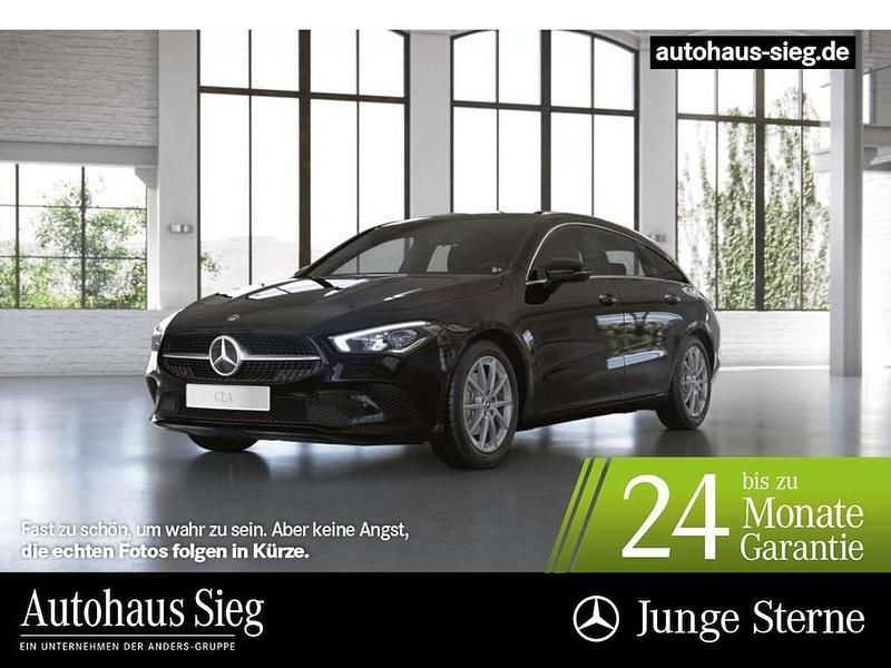 Nachtschwarz Gebraucht 2021 Mercedes CLA200 Kombi | 24.950 € (Superpreis) - Bild 1/3