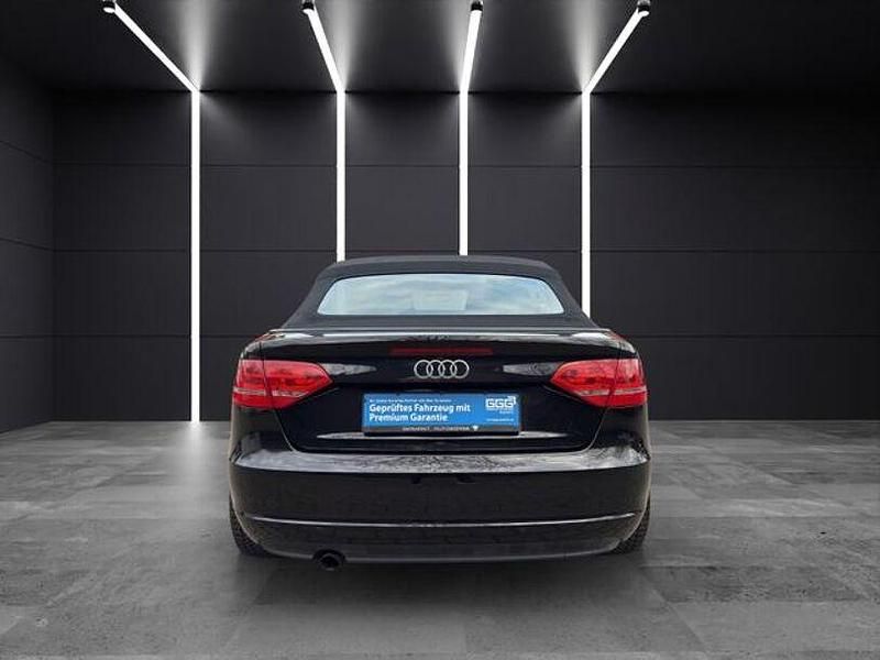 Gebraucht Audi Cabriolet Advanced 105 PS (77 kW) 2012 Schwarz Cabrio