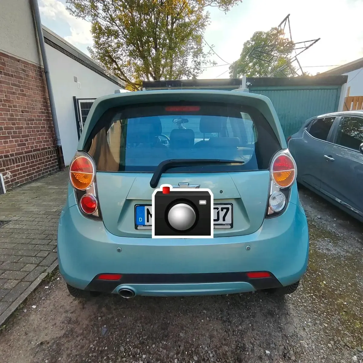 Second-hand Chevrolet Spark 82 CP (60 kW) 2011 Albastru Hatchback